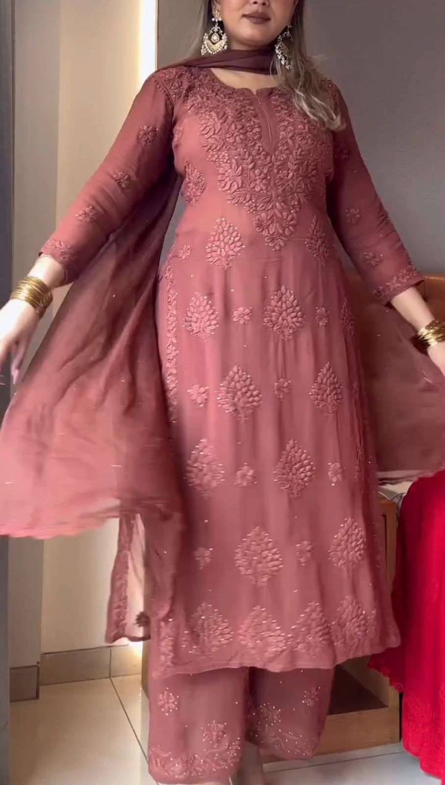 LADY LOOK 025 CHIKANKARI GEORGETTE FANCY DESIGNER LADIES SUIT