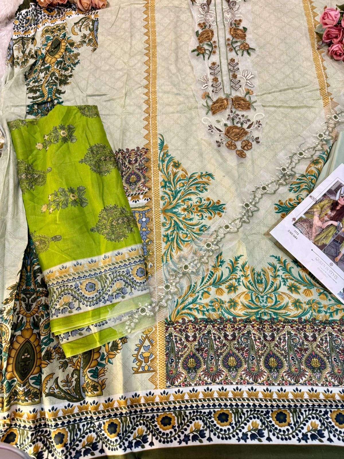 MEHBOOB TEX DESIGN NO - 1684 PURE COTTON PRINT EMBROIDERED PATCH PAKISTANI SUIT 