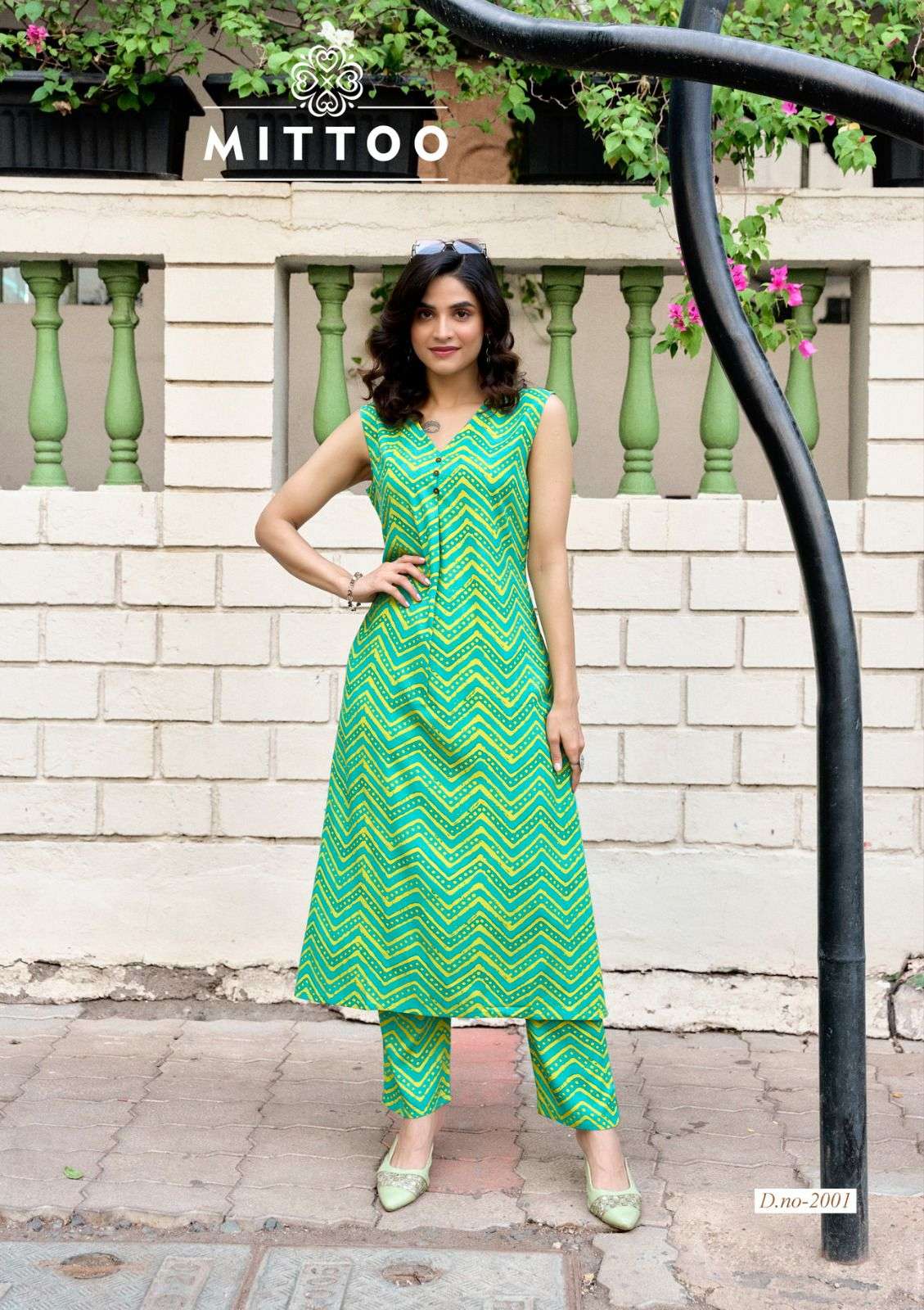 MITTOO SAFFRON RAYON PRINT A LINE STYLE KURTI WITH BOTTOM PAIR 