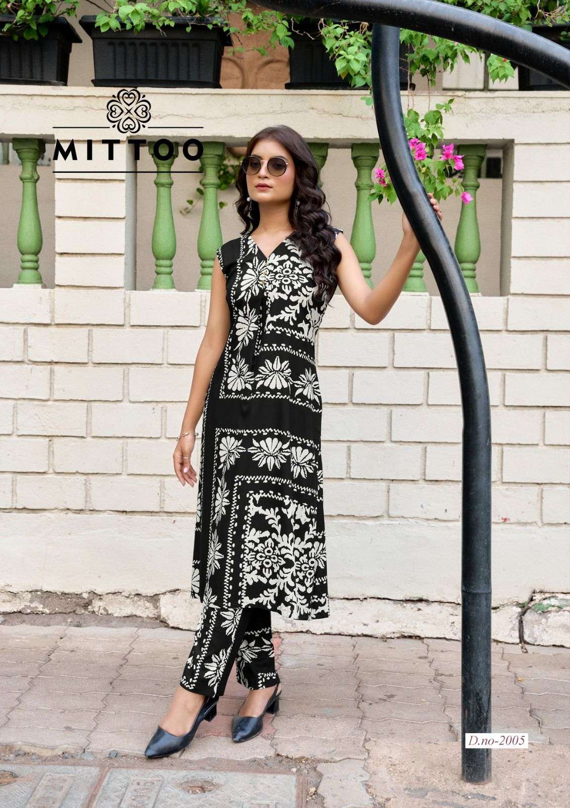 MITTOO SAFFRON RAYON PRINT A LINE STYLE KURTI WITH BOTTOM PAIR 