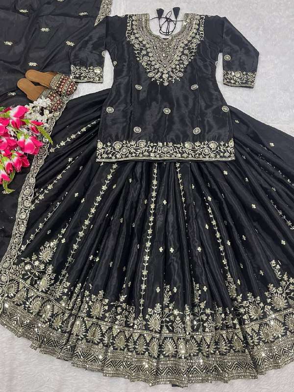 ND 5050 HEAVY EMBROIDERED DESIGNER WEDDING WEAR TOP WITH LEHENGA AND DUPATTA SET 
