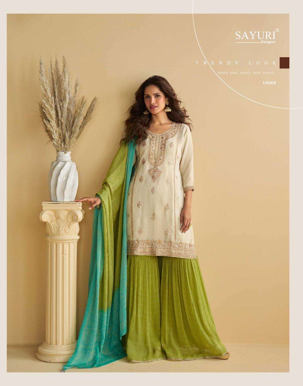 SAYURI DESIGNER GULABO HEAVY ELEGANT DESIGNER PARTY WEAR LADIES SUIT
