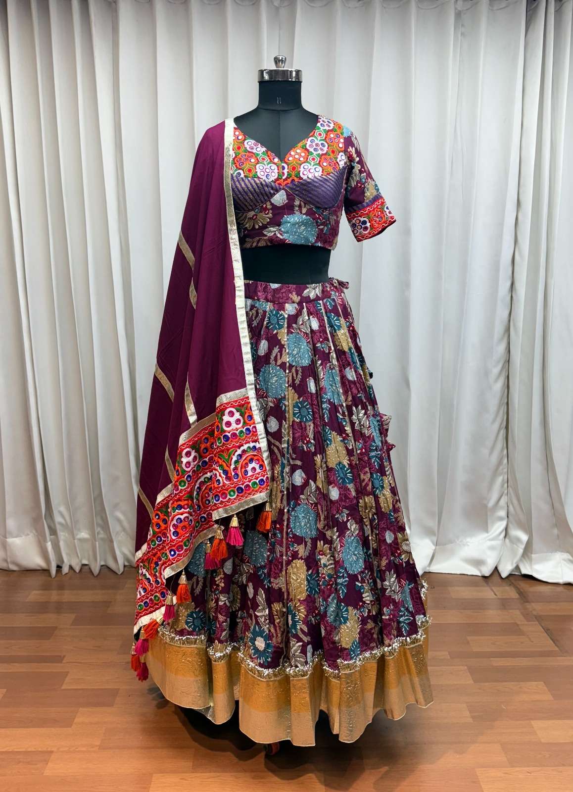  SHUBHKALA RAAS VOL 32 COTTON DESIGNER NAVRATRI WEAR CHANIYA CHOLI COLLECTION