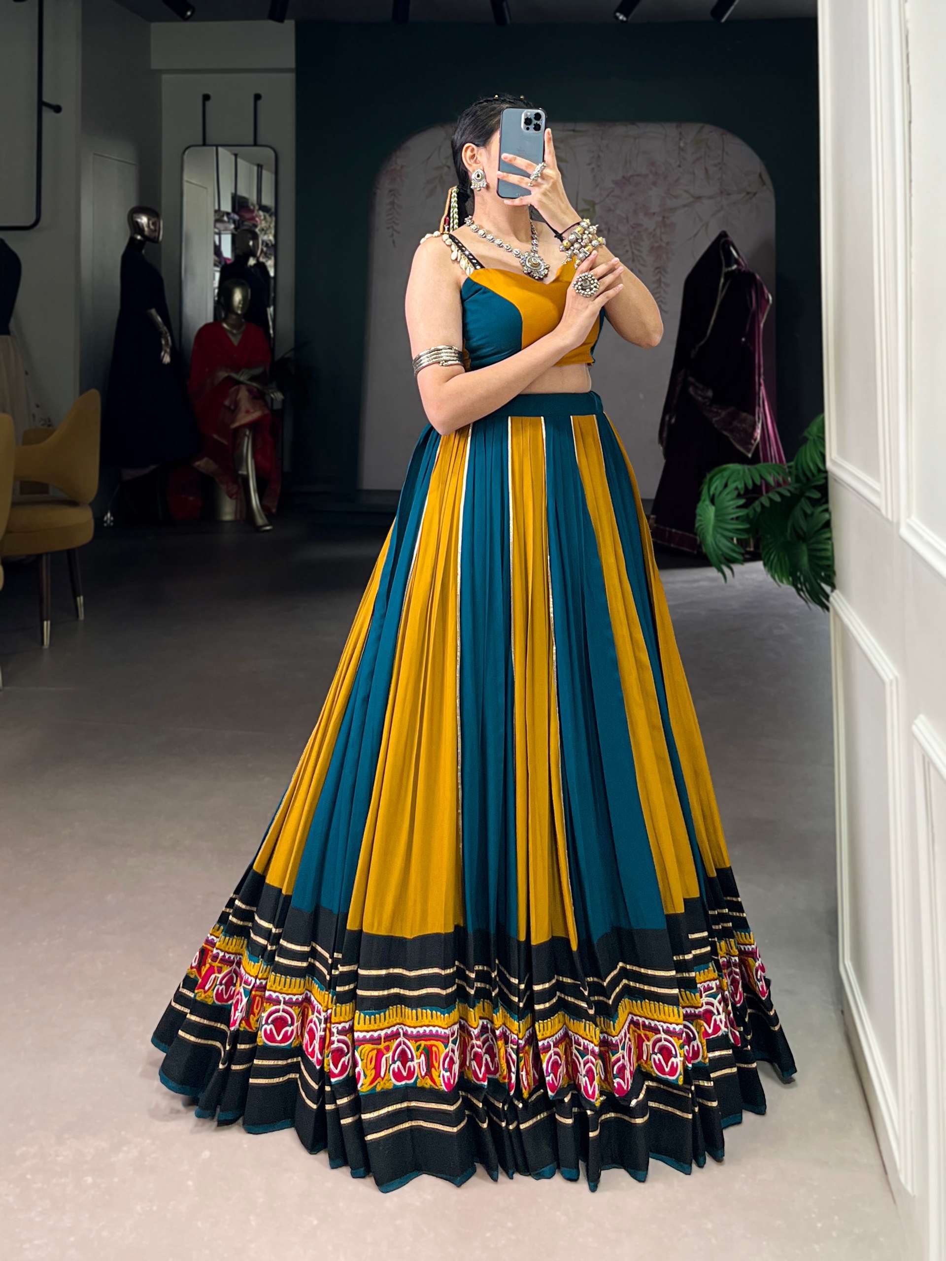 BANDHANI PALACE 1619 PURE RAYON GAMTHI WORK LEHENGA CHOLI