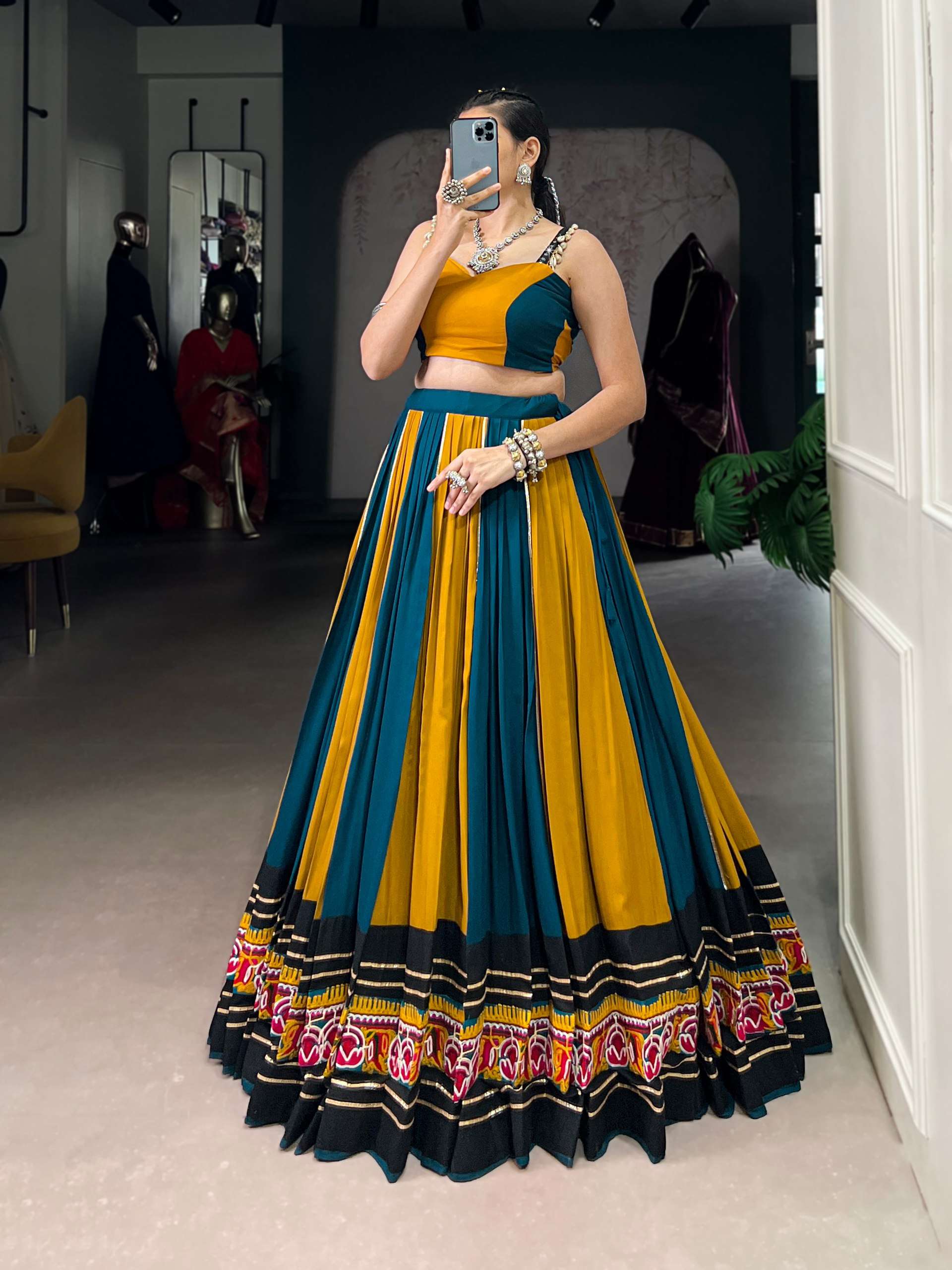 BANDHANI PALACE 1619 PURE RAYON GAMTHI WORK LEHENGA CHOLI