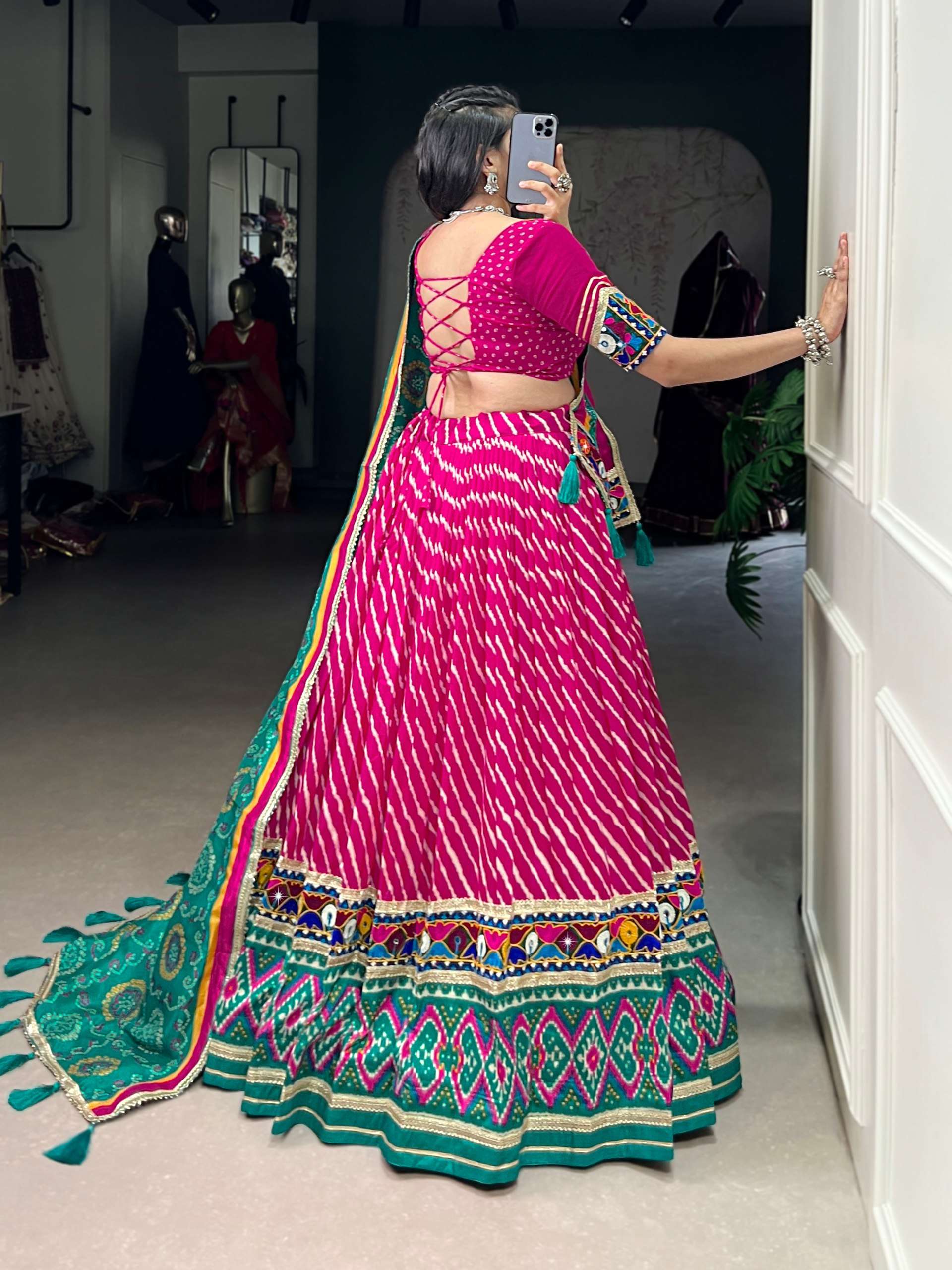 BANDHANI PALACE 1741 TUSSER SILK LEHERIYA PATOLA PRINT BORDER GAMTHI WORK READYMADE NAVRATRI LEHENGA CHOLI SET