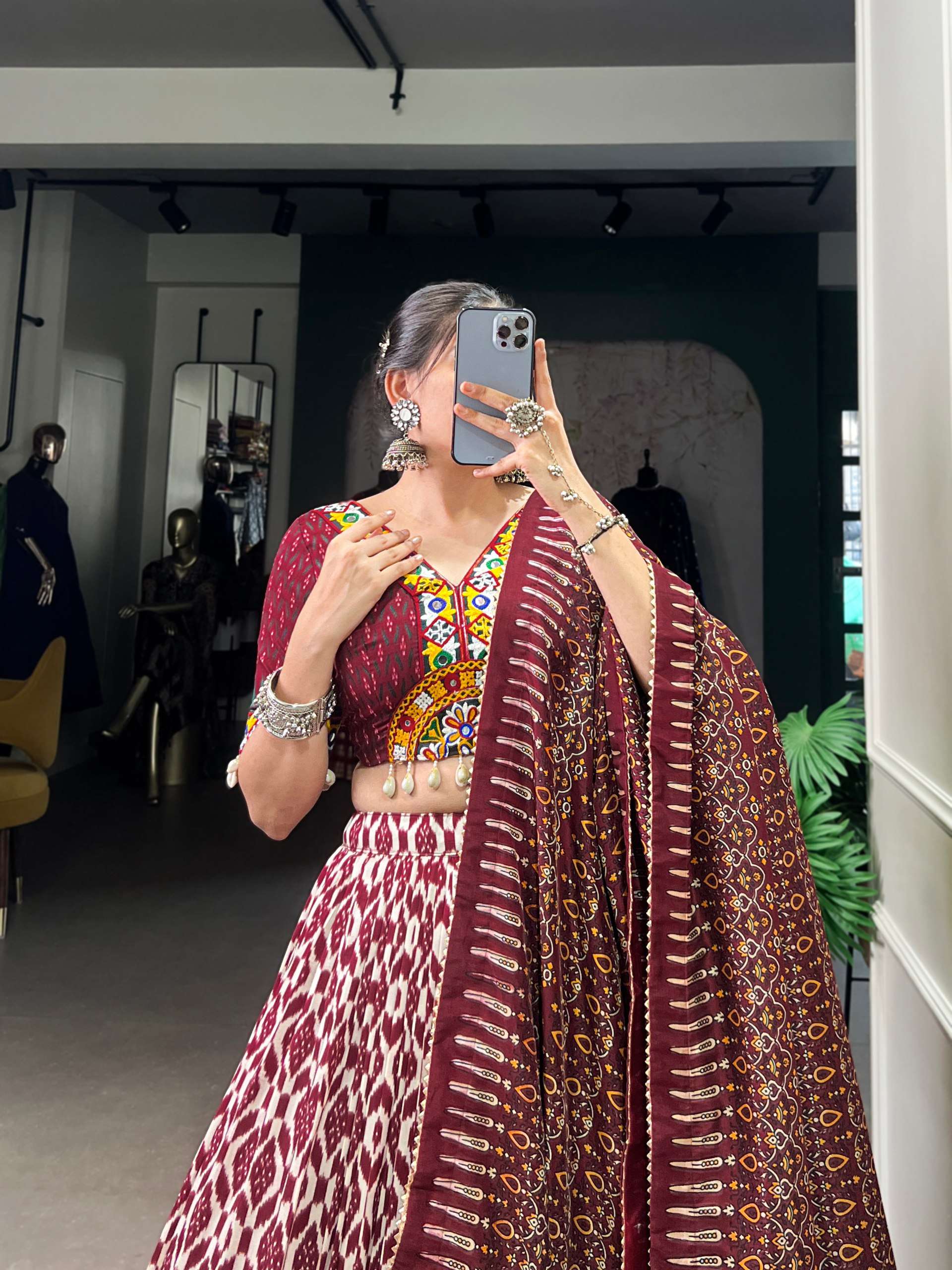 BANDHANI PALACE 1743 TUSSER SILK IKKAT PRINT FOIL MIRROR GAMTHI WORK READYMADE NAVRATRI LEHENGA CHOLI SET