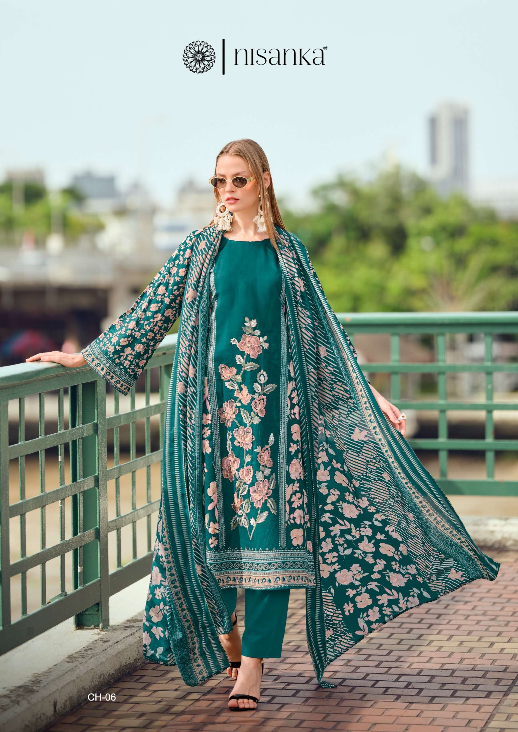 HERMITAGE CLOTHING CASHMERE LAWN COTTON PRINT WITH FANCY WORK SUIT