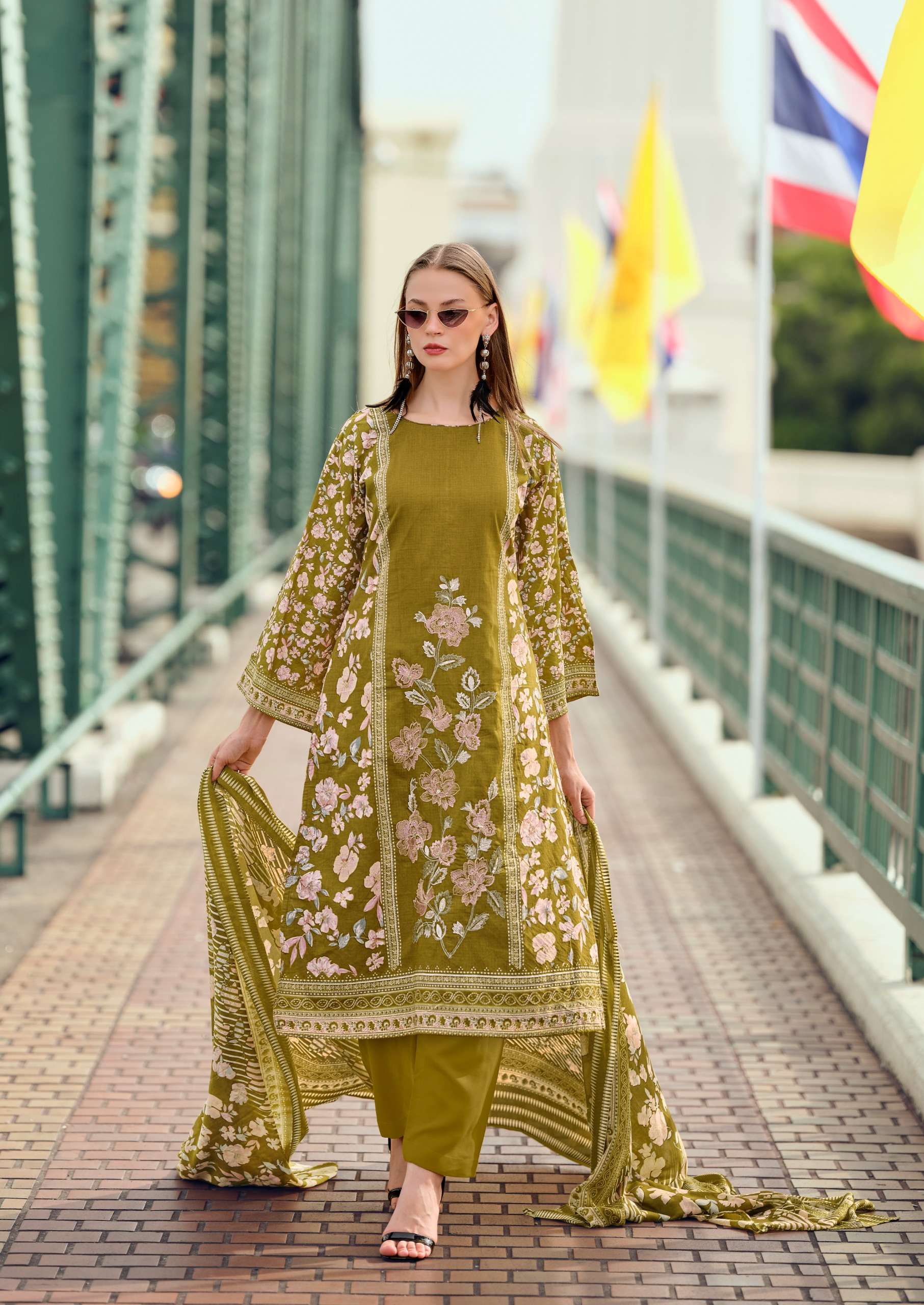 HERMITAGE CLOTHING CASHMERE LAWN COTTON PRINT WITH FANCY WORK SUIT