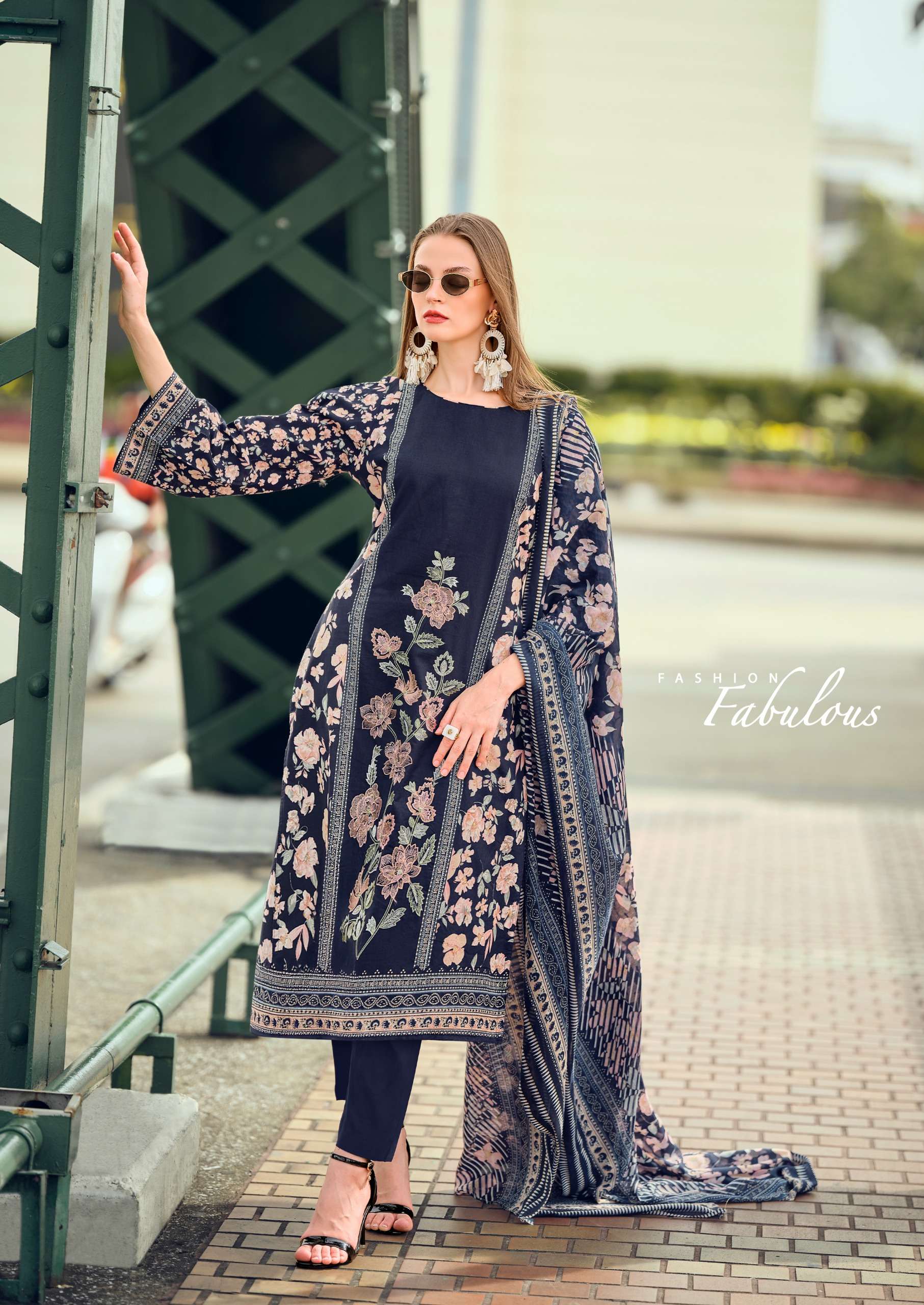 HERMITAGE CLOTHING CASHMERE LAWN COTTON PRINT WITH FANCY WORK SUIT