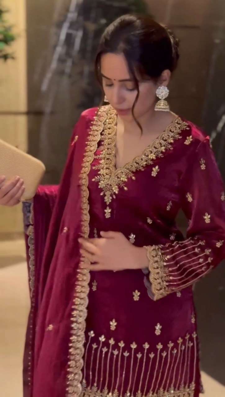 KA 1530 CANDY PINK SHADE HEAVY BEAUTIFUL DESIGNER PARTY WEAR LADIES SUIT