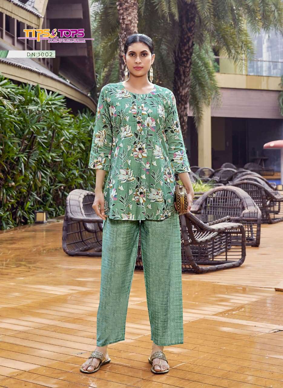 TIPS AND TOPS ROOHI FANCY WEAR LADIES CO-ORD SET 