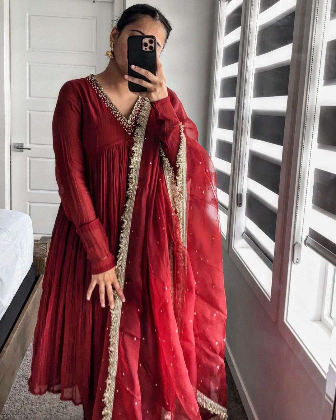 AD 152 SILK DESIGNER PARTY WEAR LOOK ALIA CUT GOWN PLAZZO AND DUPATTA SET