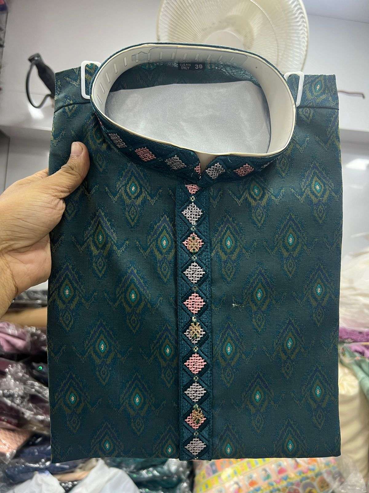 INLI UTSAV 6.0 SILK JACQUARD ETHNIC WEAR MENS KURTA WITH PYJAMA PAIR 