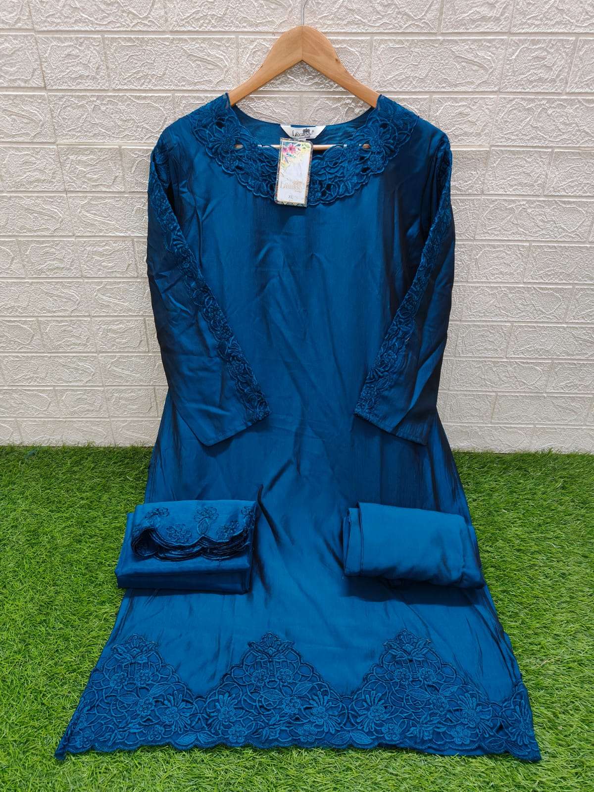 LAXURIA TRENDZ D NO 1513 SILK WITH HEAVY EMBROIDERY DESIGNER PAKISTANI SUIT