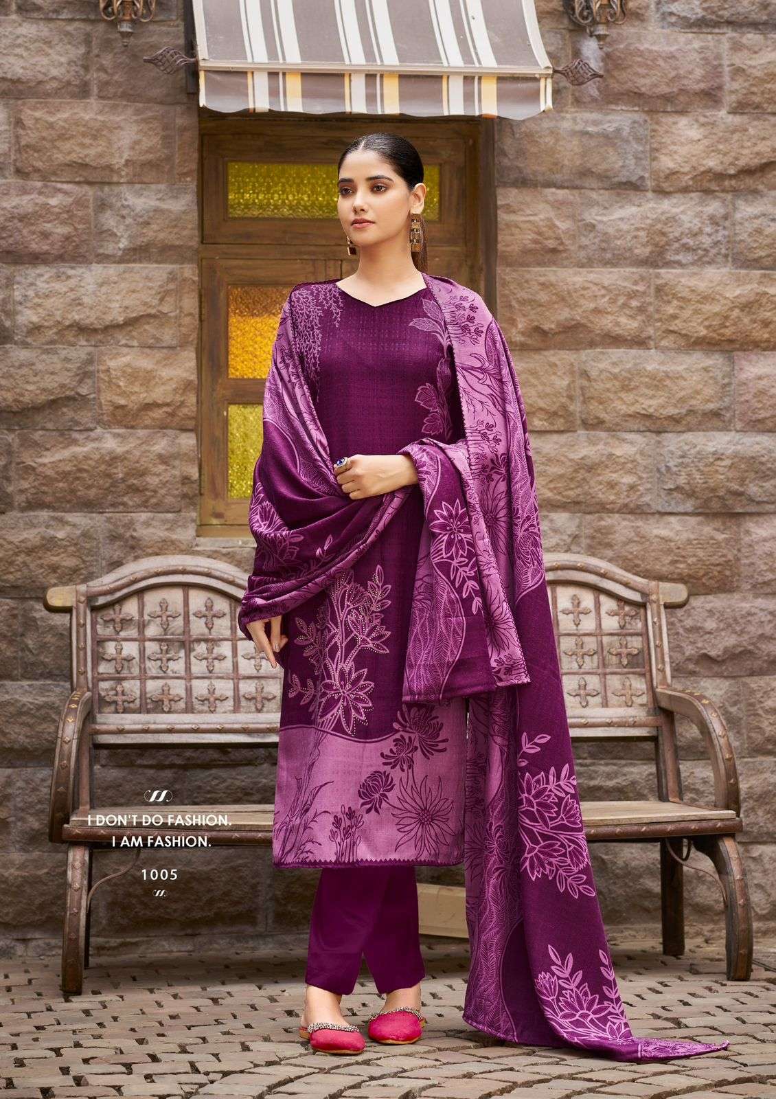 ROLI MOLI CREATION SAFINA PASHMINA FANCY WORK WINTER WEAR SUIT