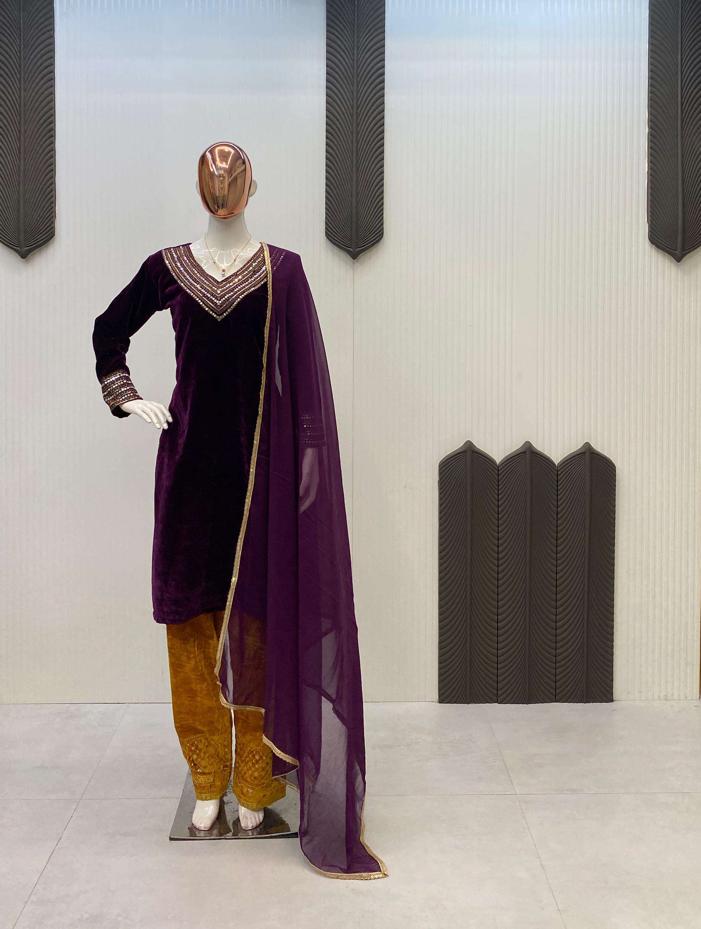 LG 2028 VELVET SEQUENCE DESIGNER PAKISTANI STYLE SUIT
