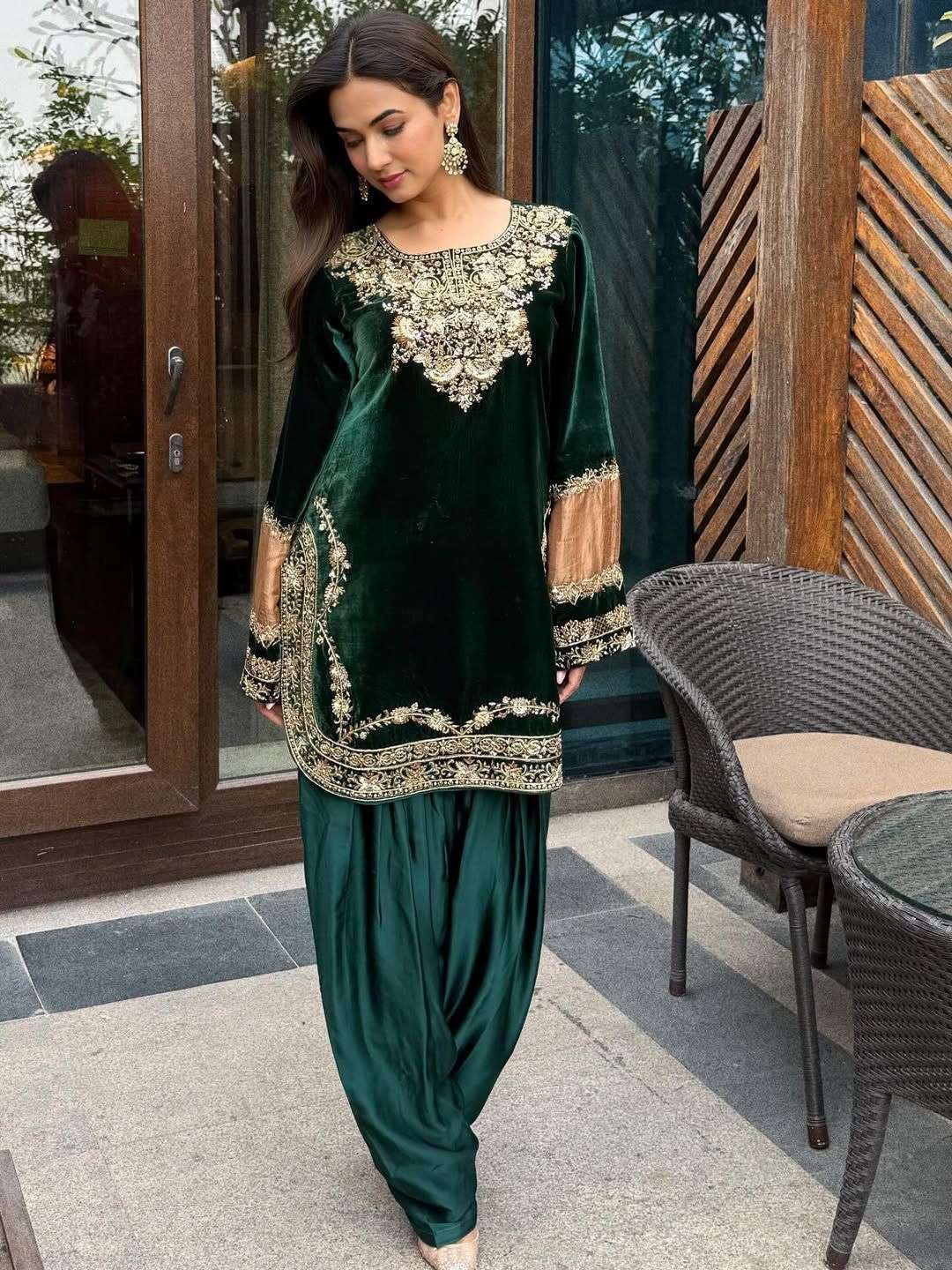 LG 2032 VELVET EMBROIDERY DESIGNER WINTER SEASON WEAR FESTIVE SUIT
