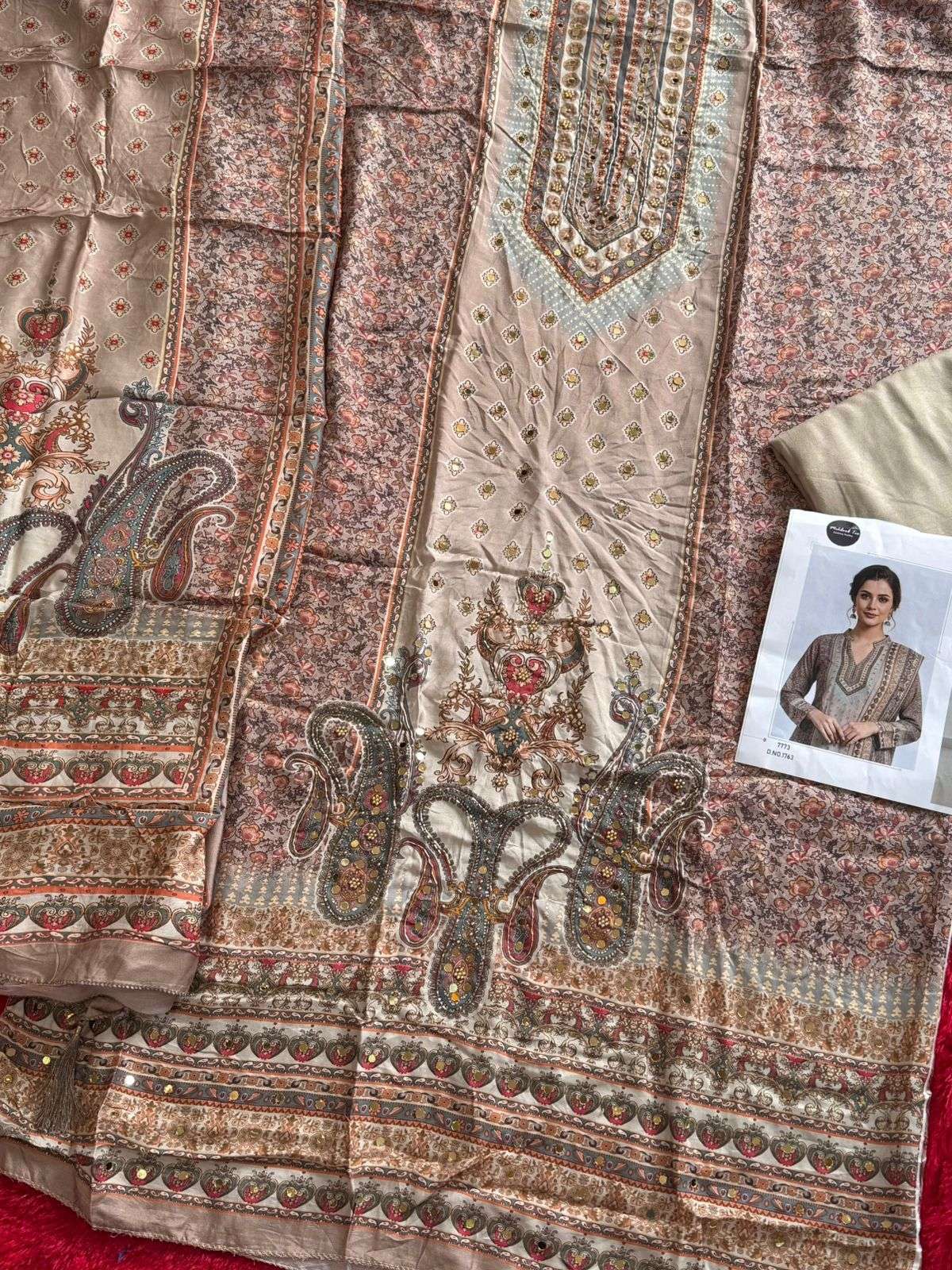 MEHBOOB TEX DESIGN NO - 1763 PURE VISCOSE MUSLIN DIGITAL PRINT AARI HANDWORK PAKISTANI SUIT 