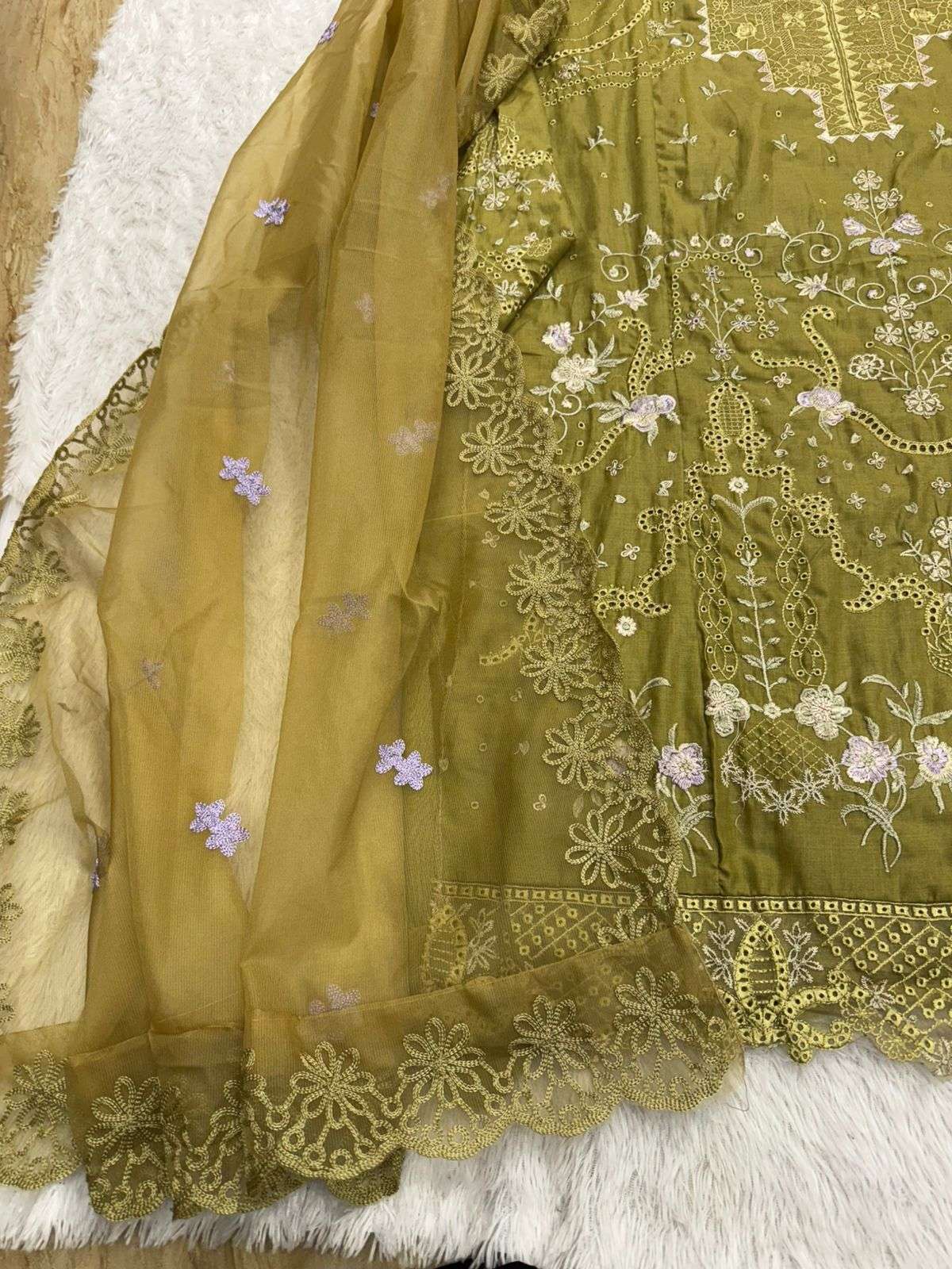 MEHBOOB TEX DESIGN NO - 1771 PURE COTTON HEAVY SELF EMBROIDERED PAKISTANI SUIT