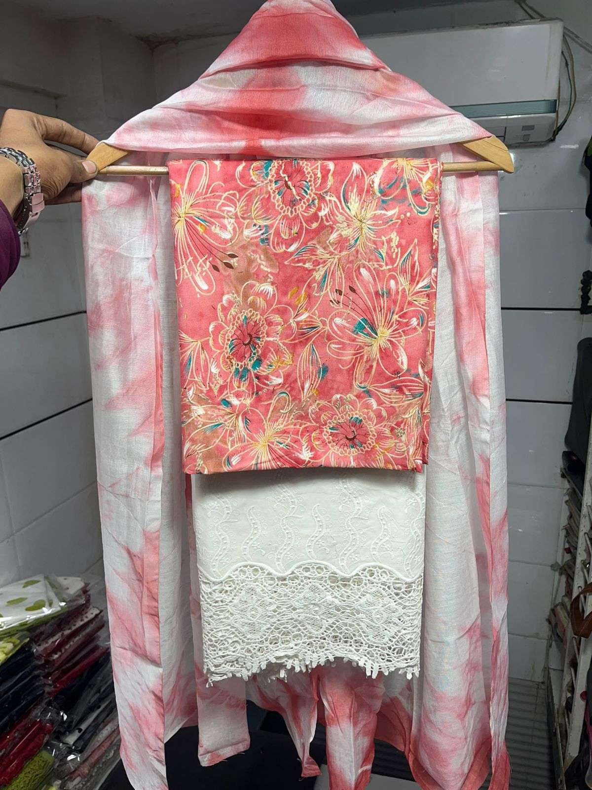 SF PREMIUM PAKISTANI SUITS COLLECTION VOL 4 COTTON DESIGNER WORK SALWAR KAMEEZ 