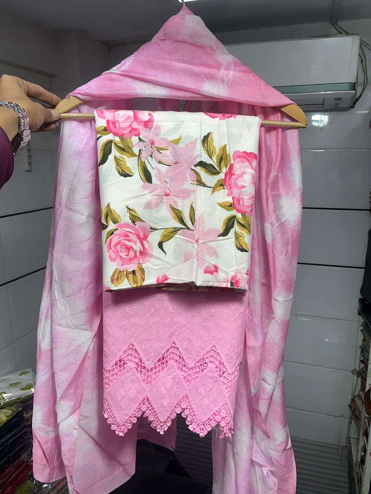 SF PREMIUM PAKISTANI SUITS COLLECTION VOL 4 COTTON DESIGNER WORK SALWAR KAMEEZ 