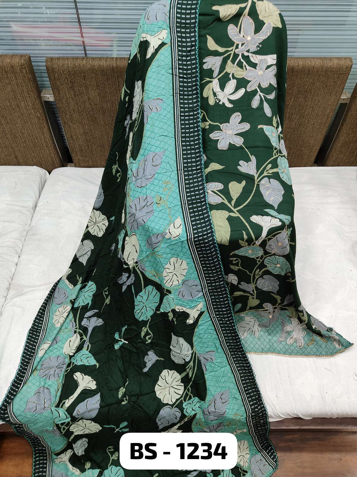 BANDHANI PALACE PREMIUM VISCOSE FINEST PASHMINA SUIT 