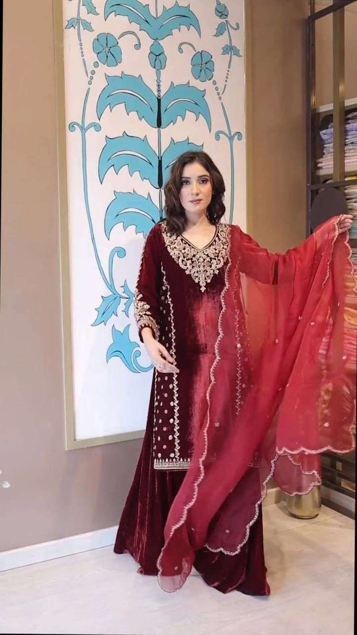 BE 2020 VELVET BEAUTIFUL DESIGNER WORK PARTY WEAR LADIES SUIT