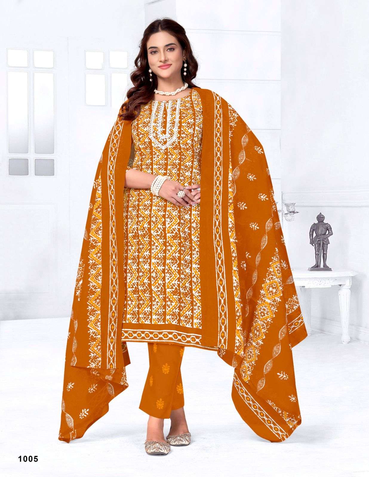 JT KAVYA COTTON BATIK PRINT LADIES SALWAR SUIT