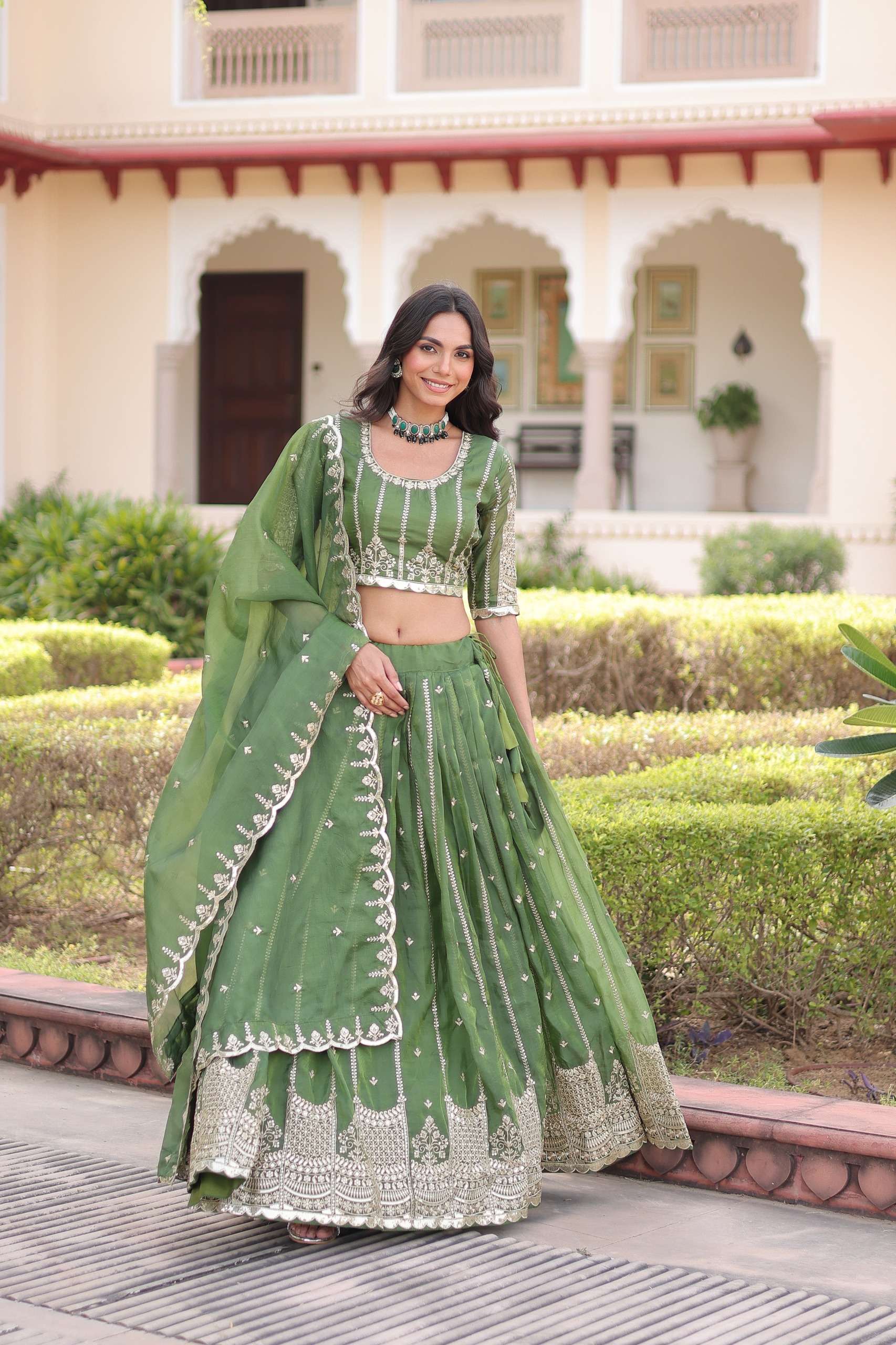 KA 5056 CRUSH FABRIC BEAUTIFUL DESIGNER LOOK FESTIVE WEAR LEHENGA CHOLI