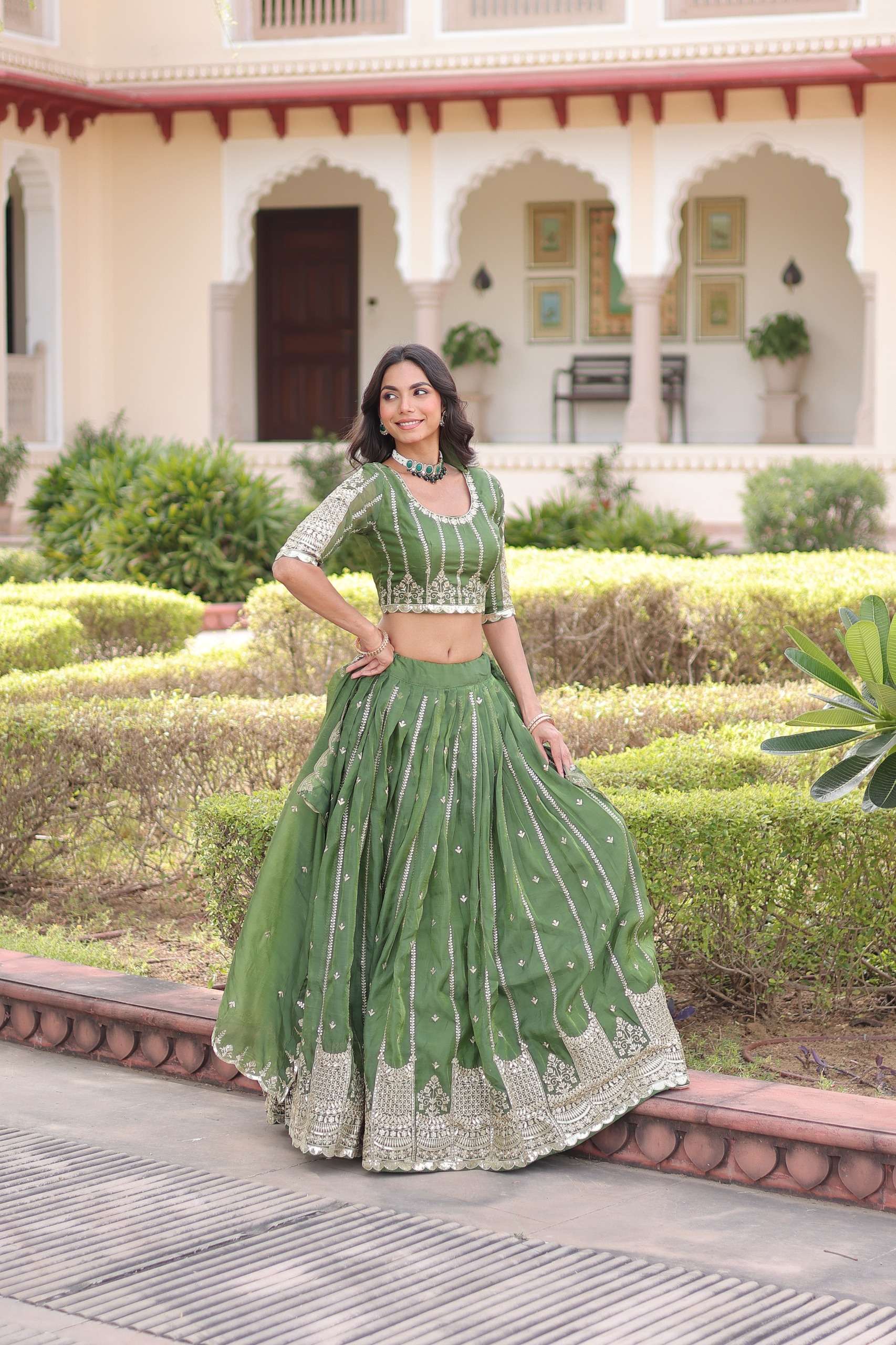 KA 5056 CRUSH FABRIC BEAUTIFUL DESIGNER LOOK FESTIVE WEAR LEHENGA CHOLI