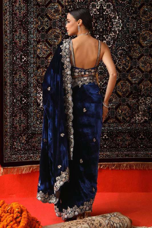 KD 616 VELVET HEAVY ELEGANT DESIGNER LOOK PARTY WEAR LADIES SAREE
