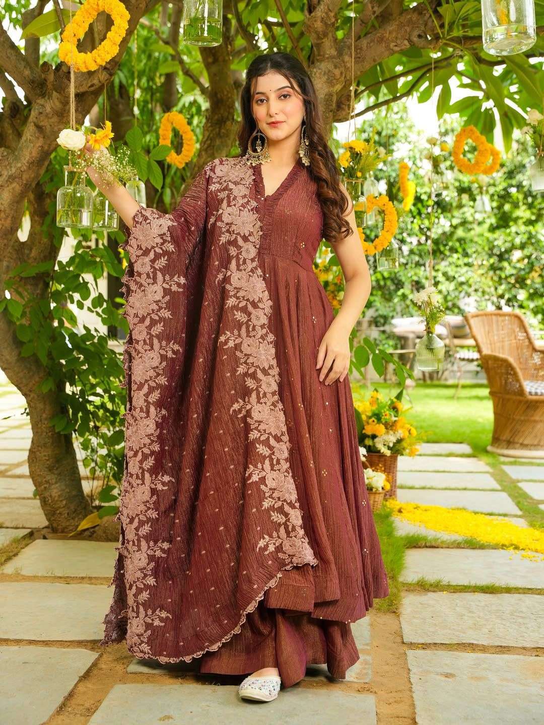  LG 2046 GORGEOUS LOOK DESIGNER PARTY WEAR GOWN WITH PLAZZO AND DUPATTA 