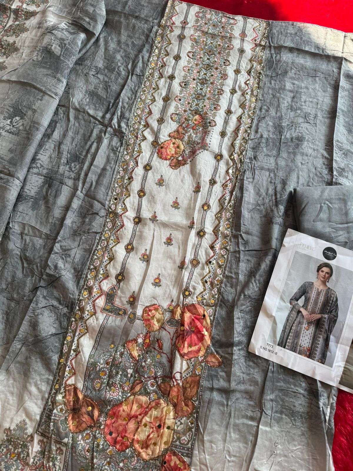 MEHBOOB TEX DESIGN NO - 1812 AB - 1813 AB PURE VISCOSE MUSLIN DIGITAL PRINT AARI HANDWORK PAKISTANI SUIT