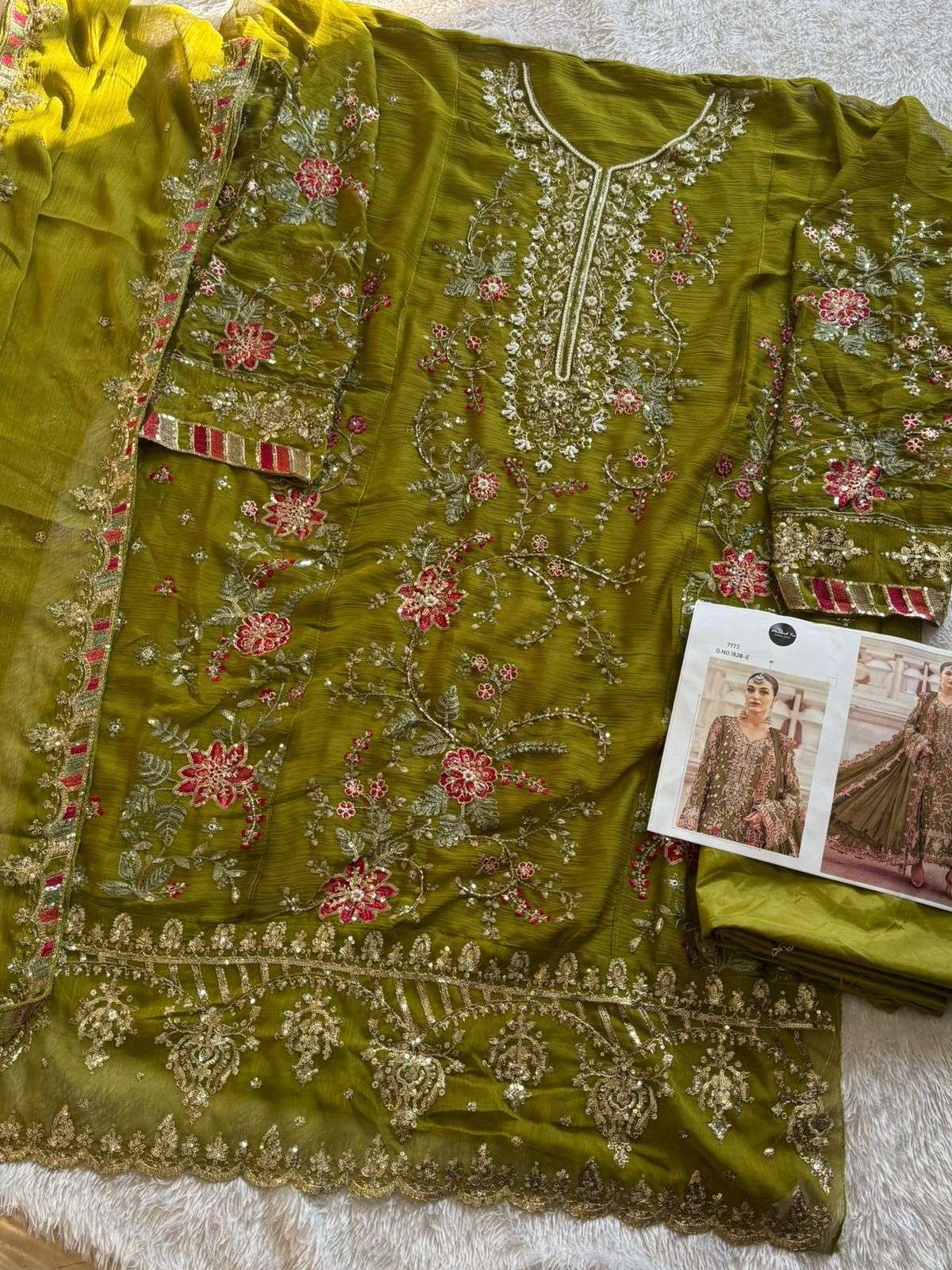 MEHBOOB TEX DESIGN NO - 1828 EFGH DINTING CHIFFON HEAVY EMBROIDERED PAKISTANI SUIT 