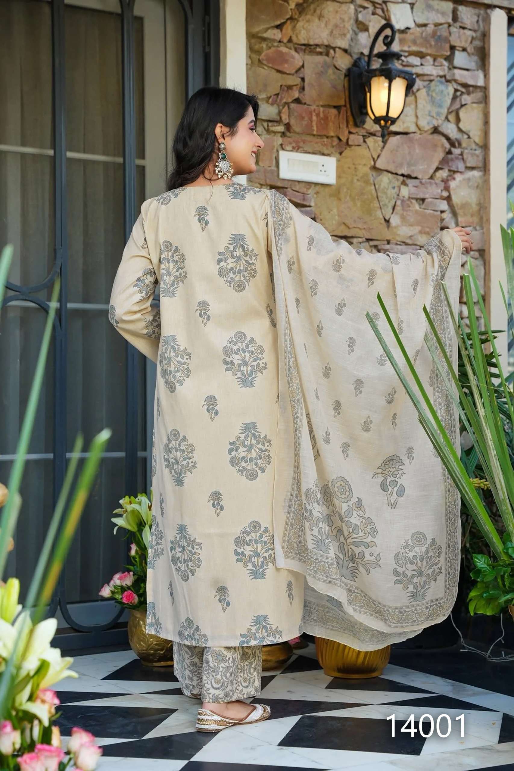 MF CLORA VOL 14 FANCY LOOK DESIGNER FESTIVE WEAR LADIES SUIT