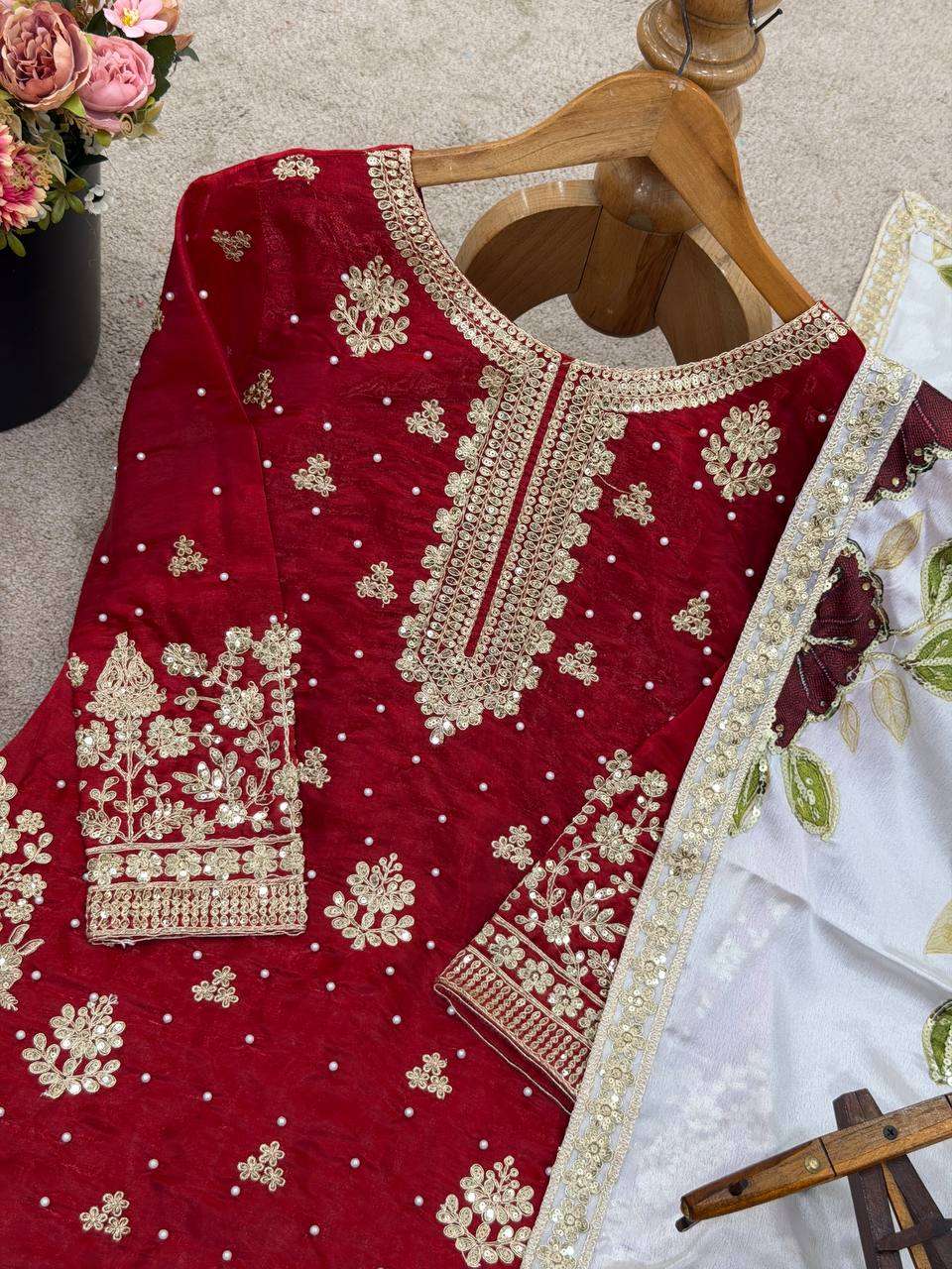 SRK 5315 SILK HEAVY EMBROIDERY DESIGNER WEDDING WEAR SUIT
