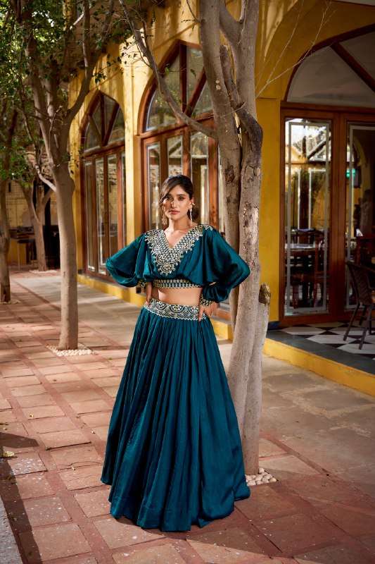 NNK RIWAAZ SILK DESIGNER PARTY WEAR LADIES CO-ORD SET TOP WITH LEHENGA 