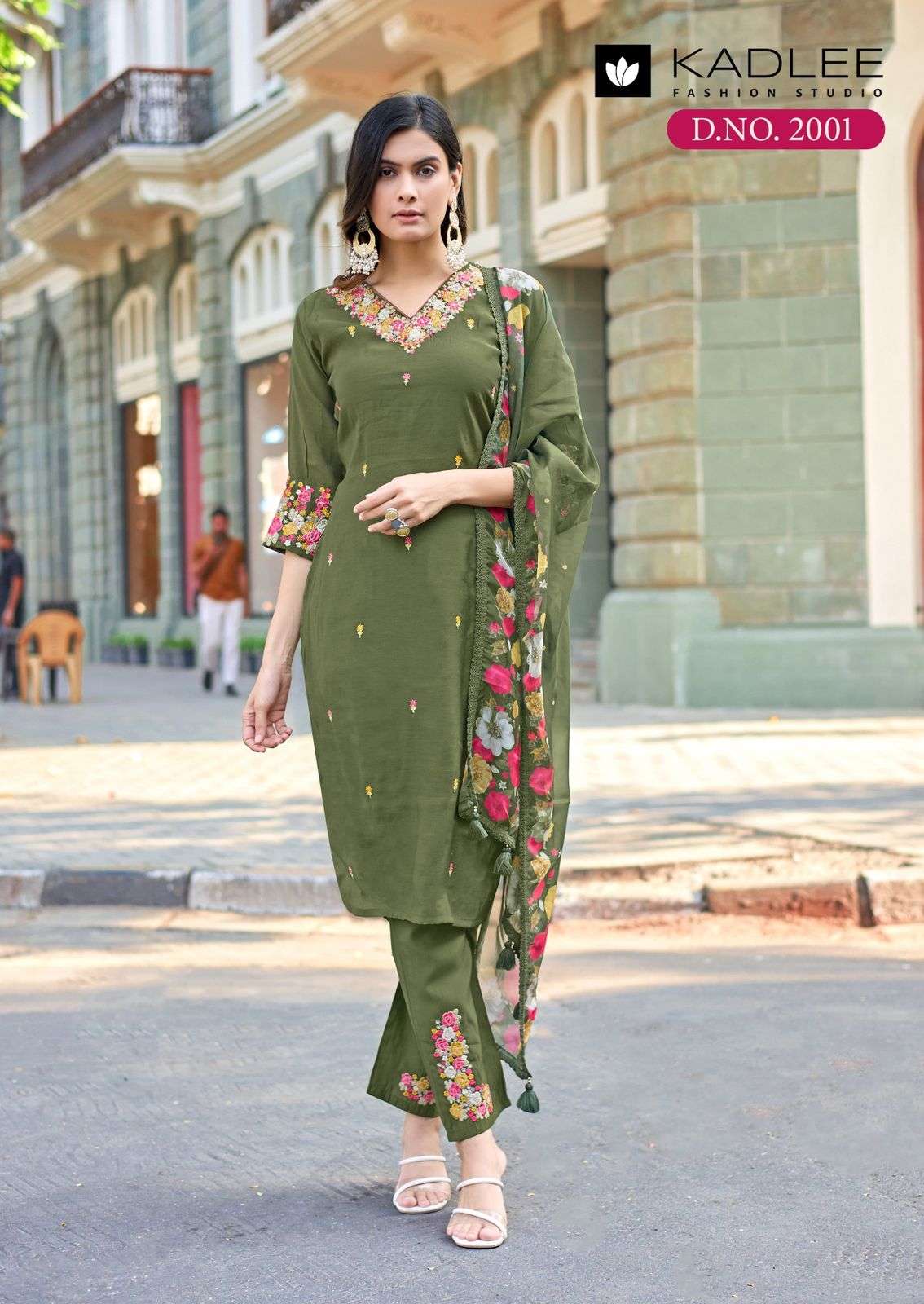  KADLEE FASHION REET CHANDERI SILK FANCY EMBROIDERY WORK LADIES 3PIECE SET COLLECTION 