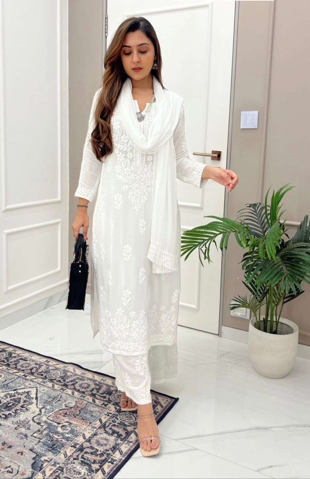 BE 125 MUSLIN PREETY LOOKS LADIES TOP PLAZZO AND DUPATTA SET 