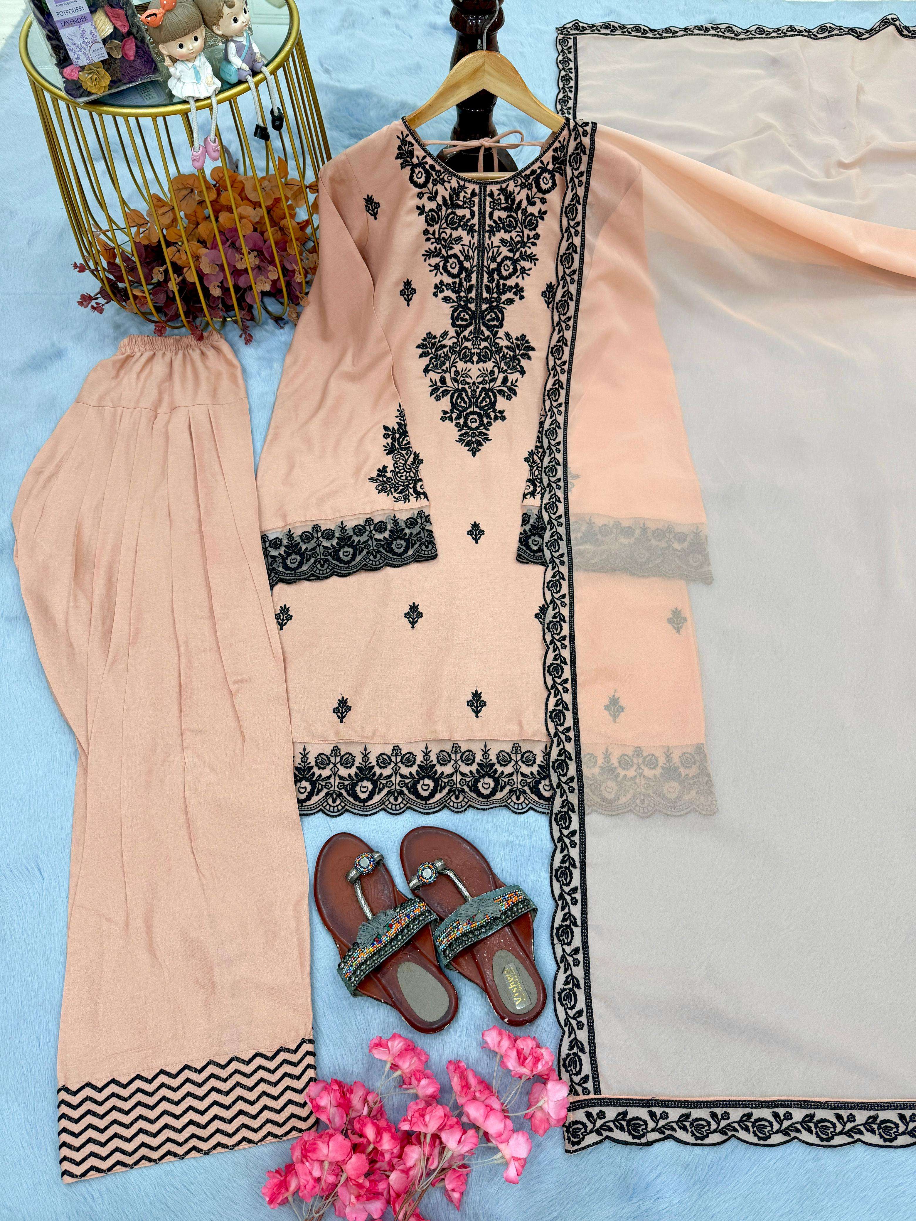 PD 1144 RAYON COTTON FANCY PREETY LOOK DESIGNER LADIES PARTY WEAR LADIES SUIT