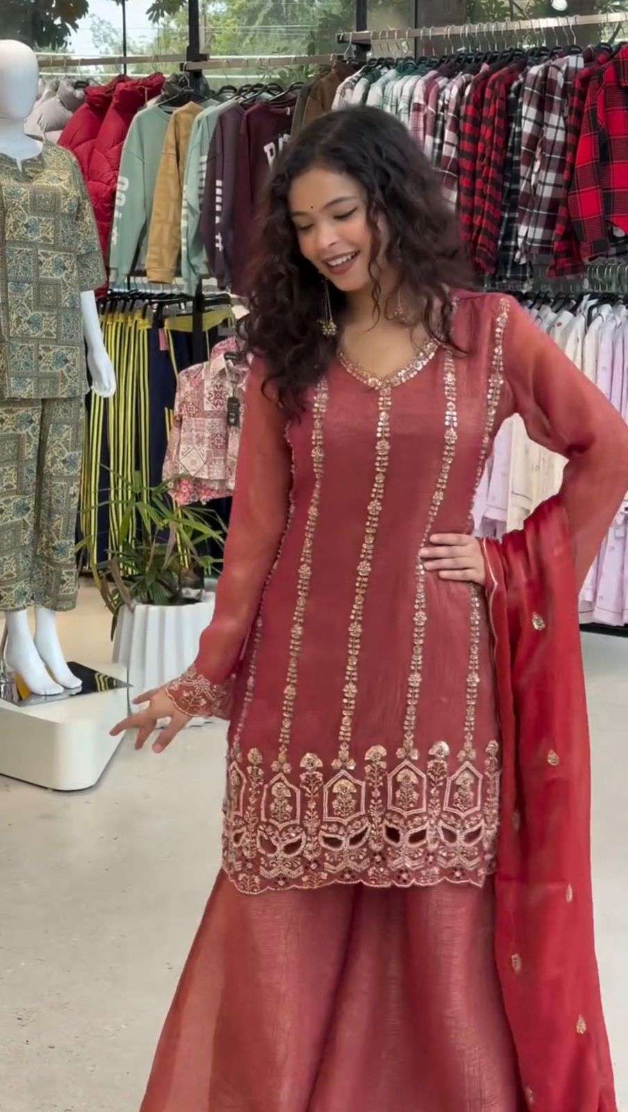 BE 454 CRUNCHY SILK BEAUTIFUL DESIGNER LOOK PARTY WEAR LADIES SUIT