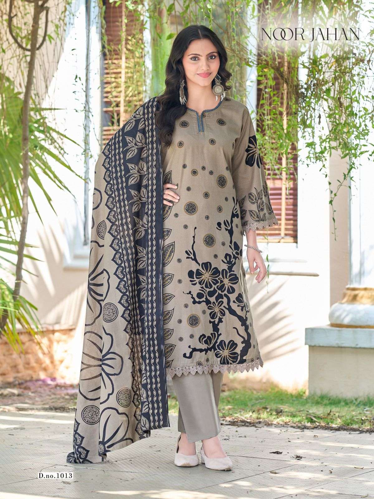 FALAK INTERNATIONAL NOOR JAHAN VOL 1 COTTON DIGITAL PRINT SALWAR SUIT