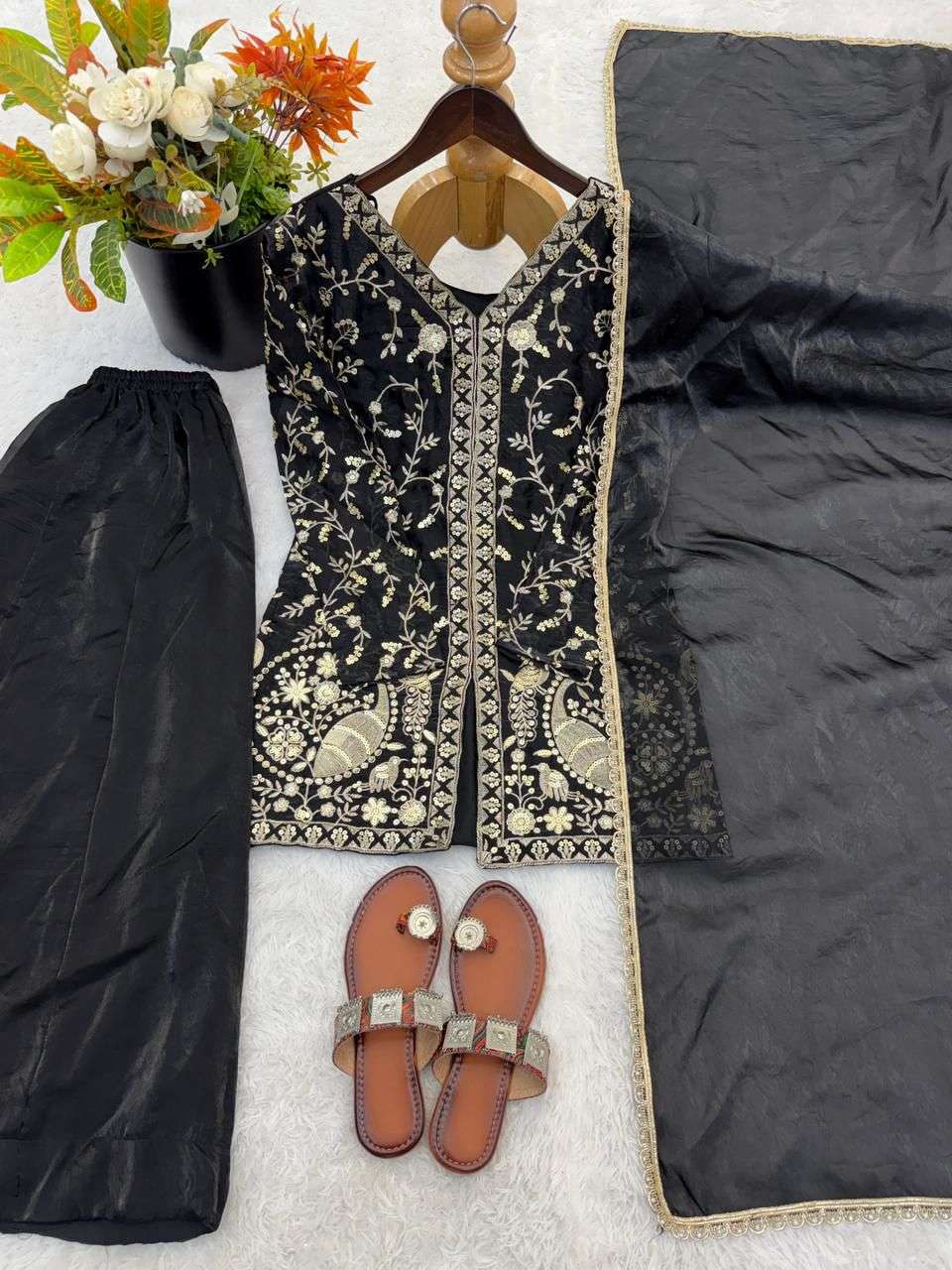 JF 043 SILK HEAVY EMBROIDERD DESIGNER PARTY WEAR LADIES SUIT