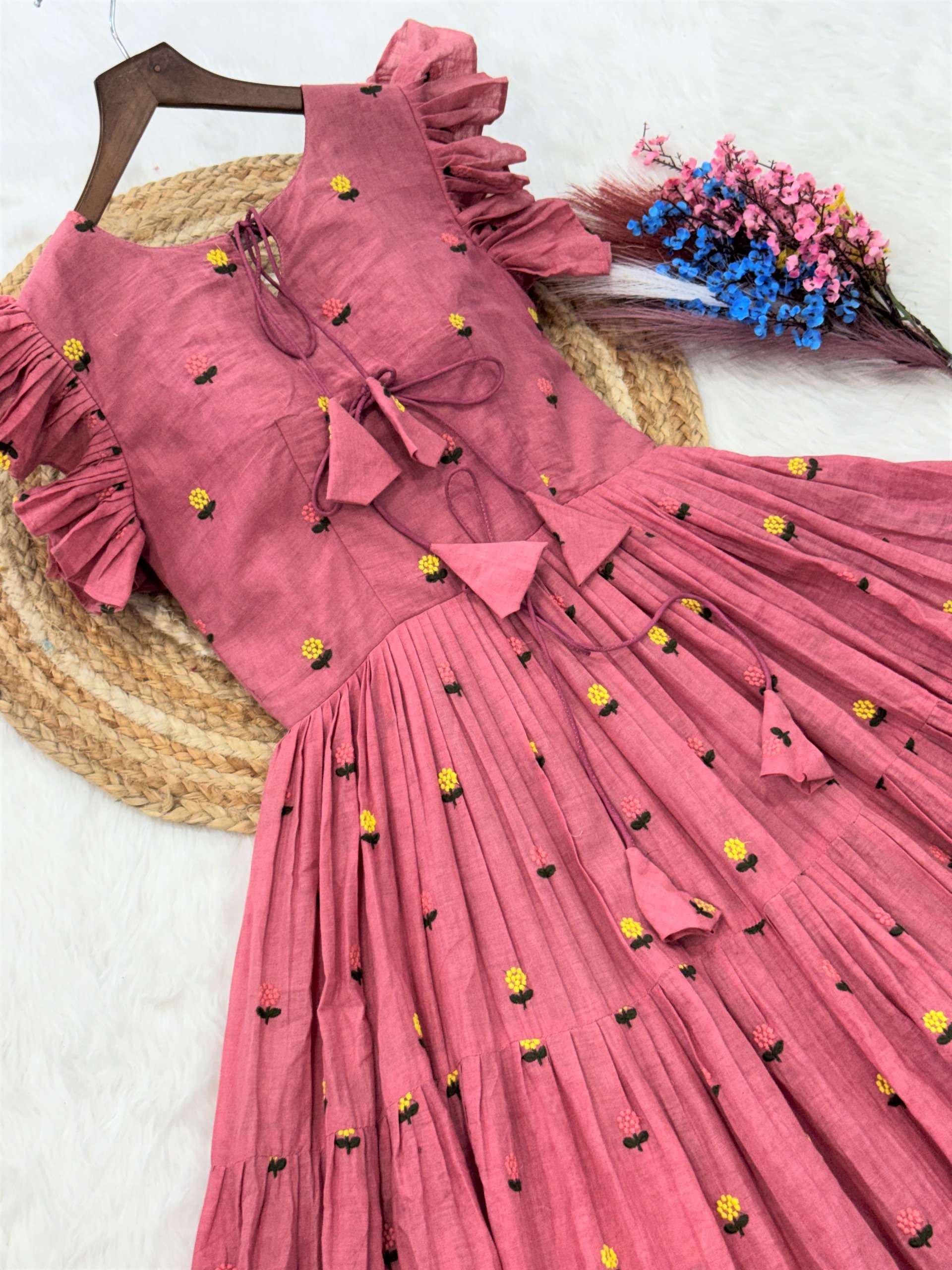 KA 1247 COTTON FANCY PREETY LOOKS SUMMER WEAR LADIES GOWN