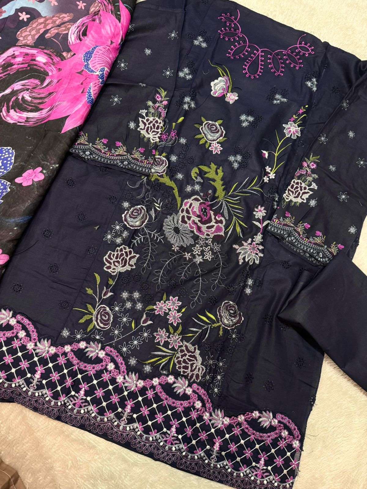 MEHBOOB  TEX OMBRE LAWN COLLECTION VOL 7 COTTON HEAVY EMBROIDERY DESIGNER SUIT