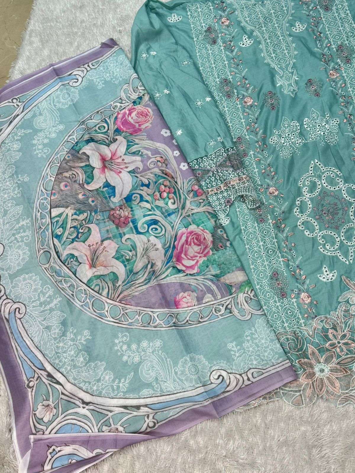 MEHBOOB  TEX OMBRE LAWN COLLECTION VOL 7 COTTON HEAVY EMBROIDERY DESIGNER SUIT