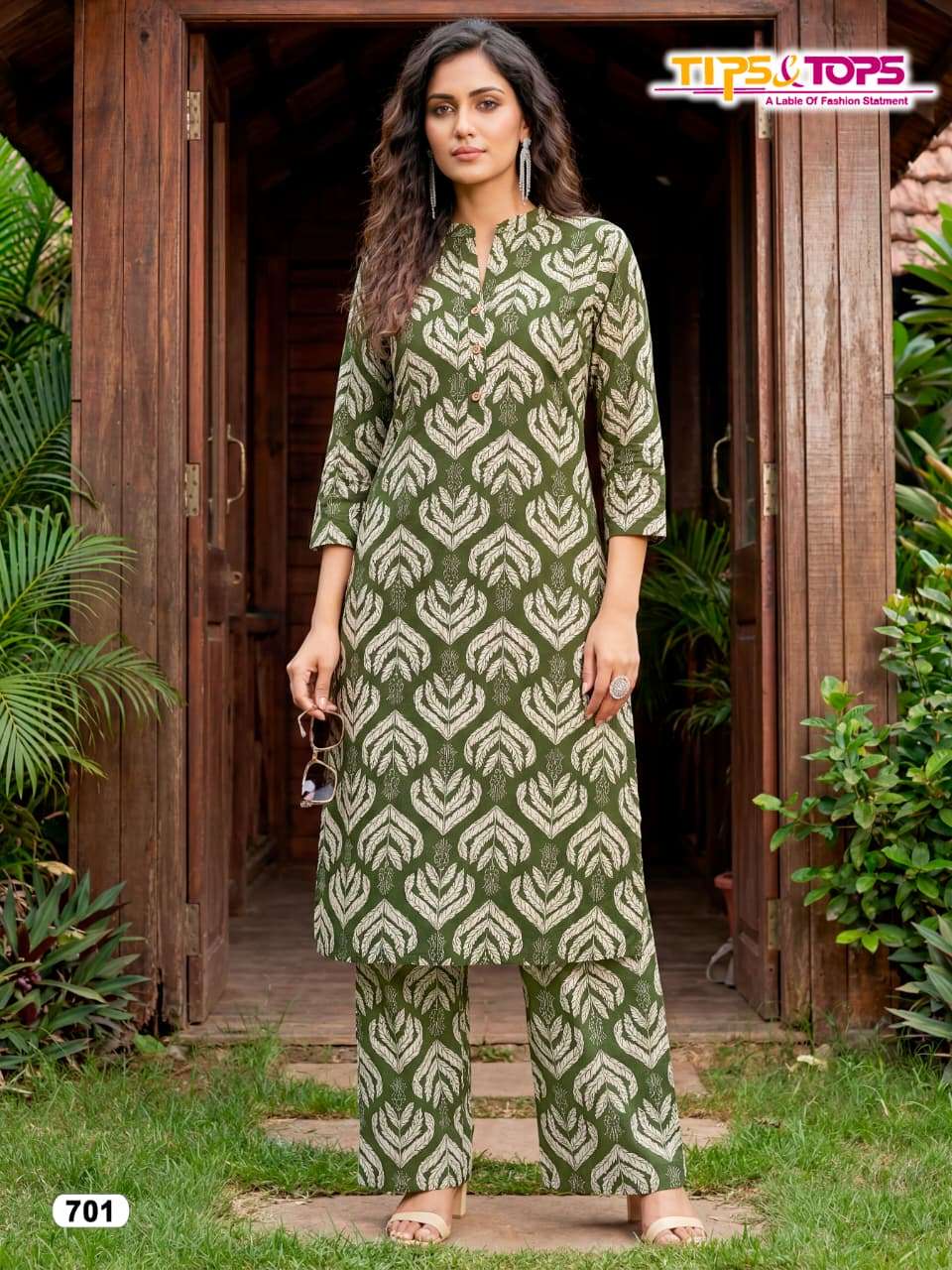 TIPS AND TOPS CINDERELLA VOL 7 RAYON PRINT FANCY KURTI WITH BOTTOM PAIR 