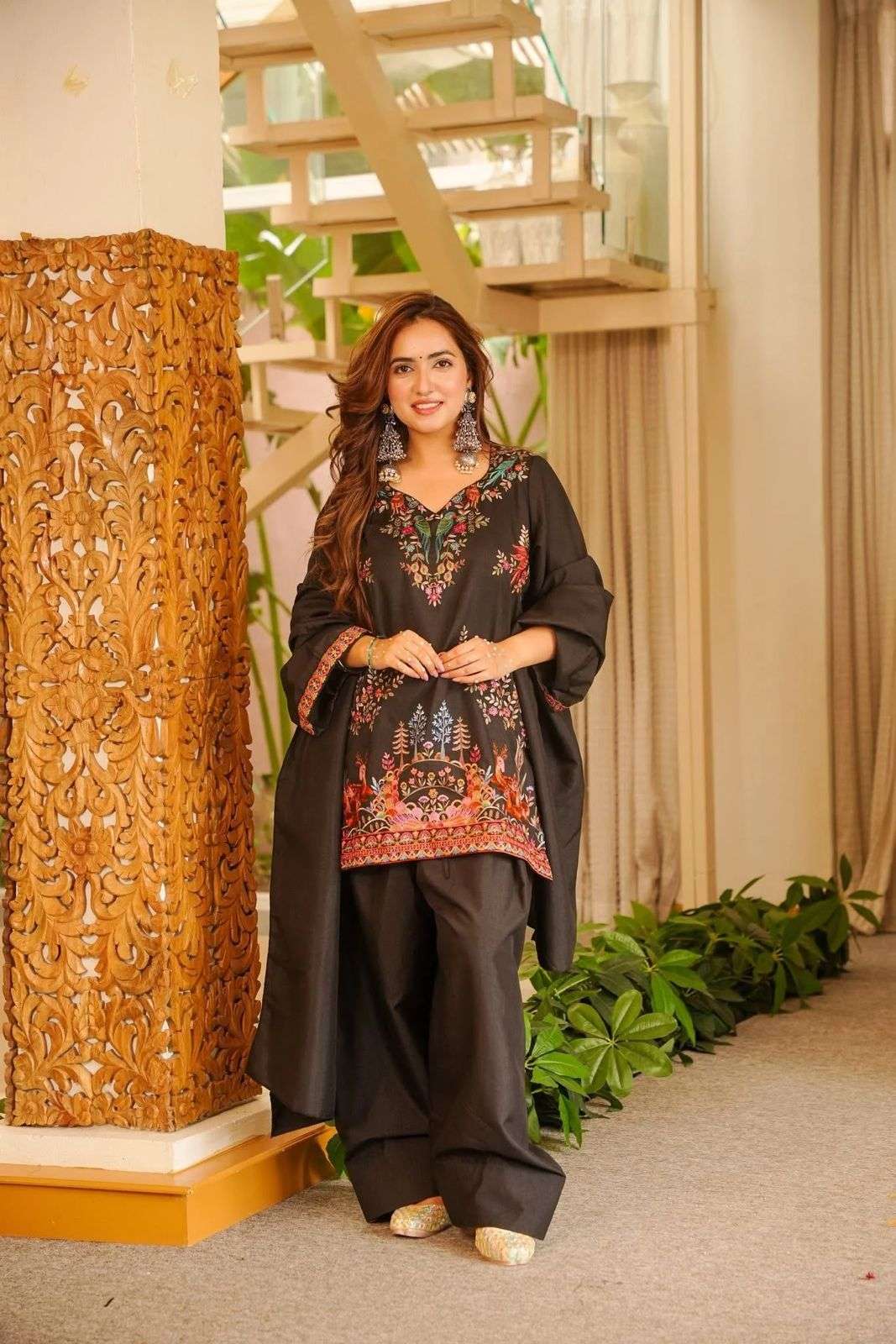 LG 2102 ROMAN SILK BEAUTIFUL DESIGNER LOOK PARTY LADIES TOP SALWAAR WITH DUPATTA 