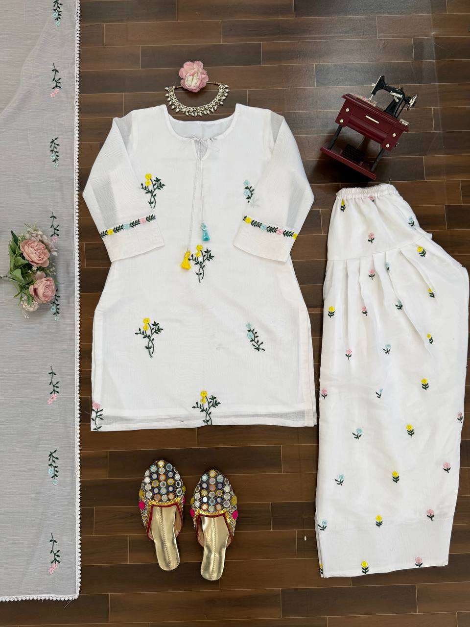 RTC 6019 CHANDERI SILK PREETY LOOK DESIGNER LADIES PARTY WEAR LADIES SUIT